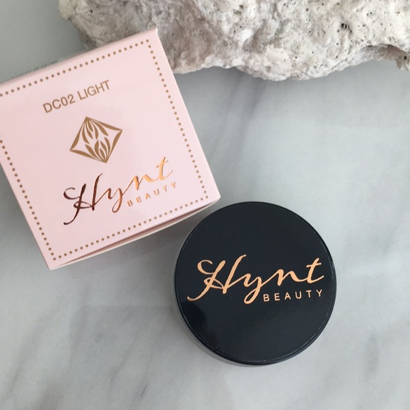 SOLD Hynt beauty Duet Perfecting Concealer - Picture 5 of 8